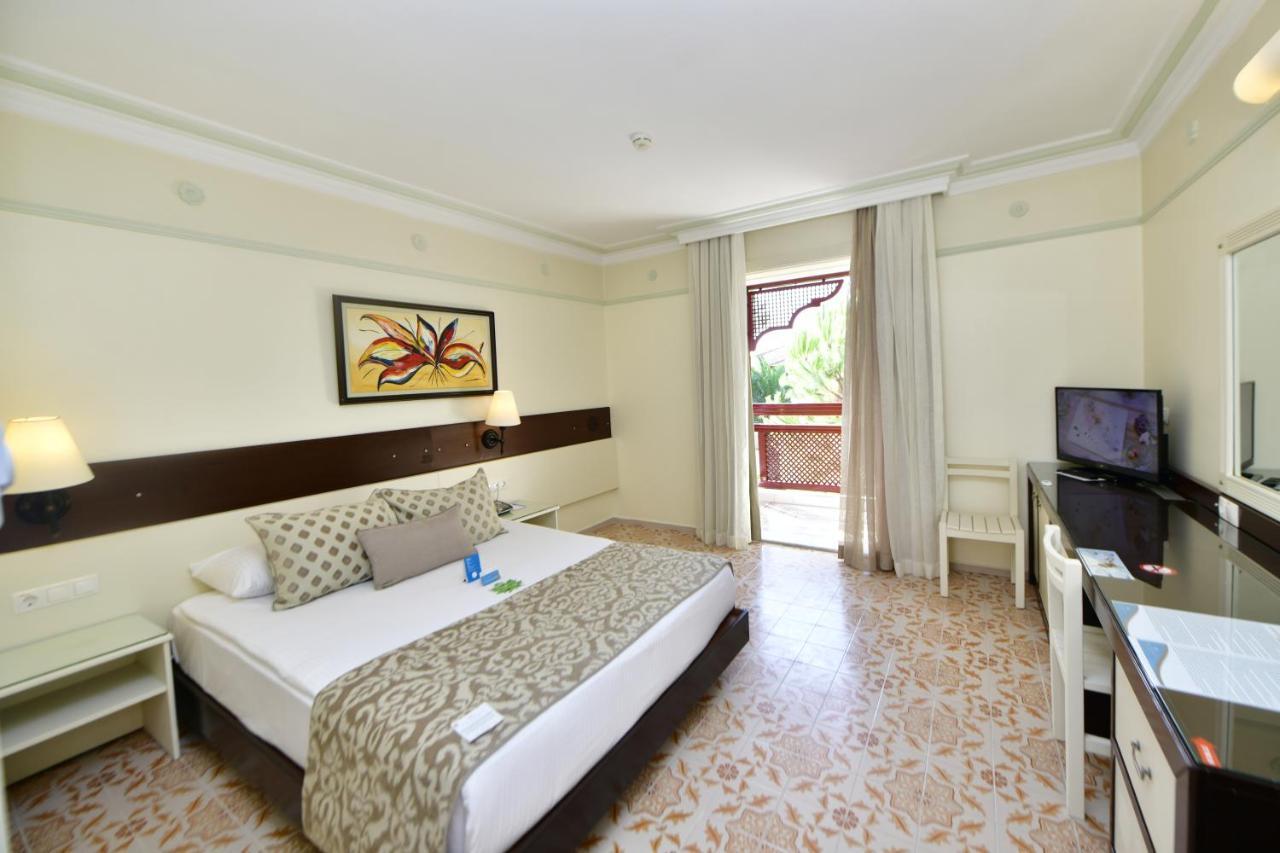 Ali Bey Club & Park Hotel Kizilagac  Buitenkant foto