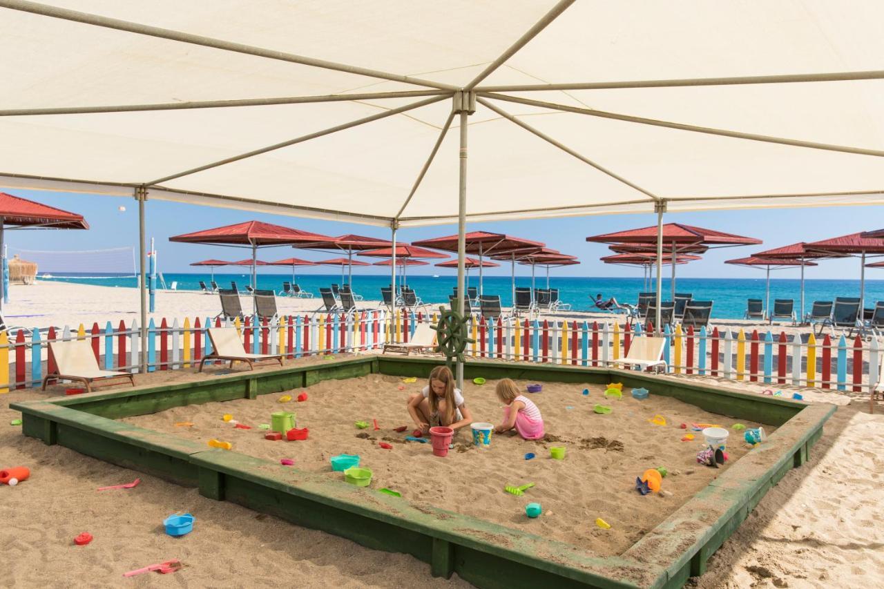 Ali Bey Club & Park Hotel Kizilagac  Buitenkant foto